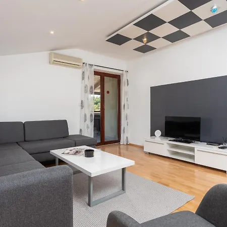 Casa Toni Villa *