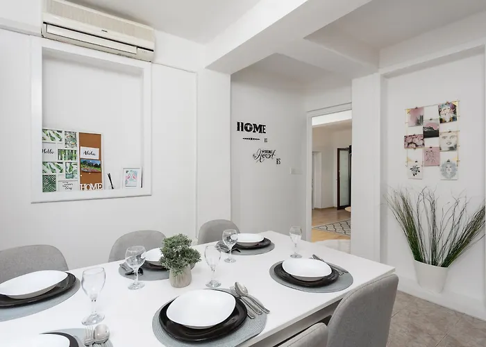 Casa Toni Large Private Pool Wifi 别墅 *