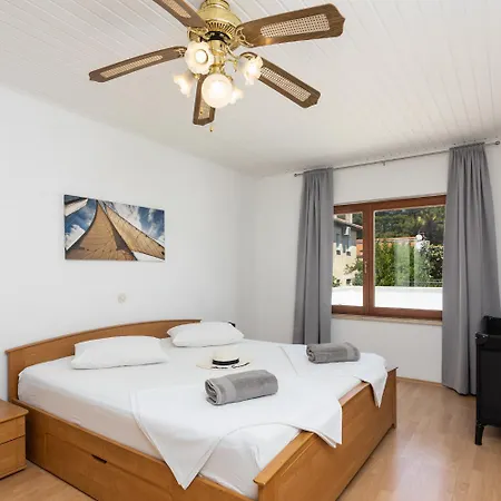 빌라 Casa Toni Valdebek