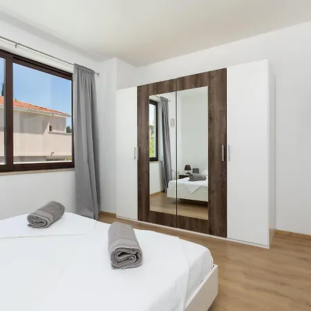 Casa Toni Valdebek