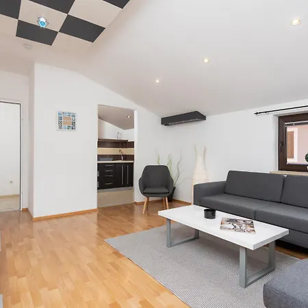 Casa Toni Large Private Pool Wifi