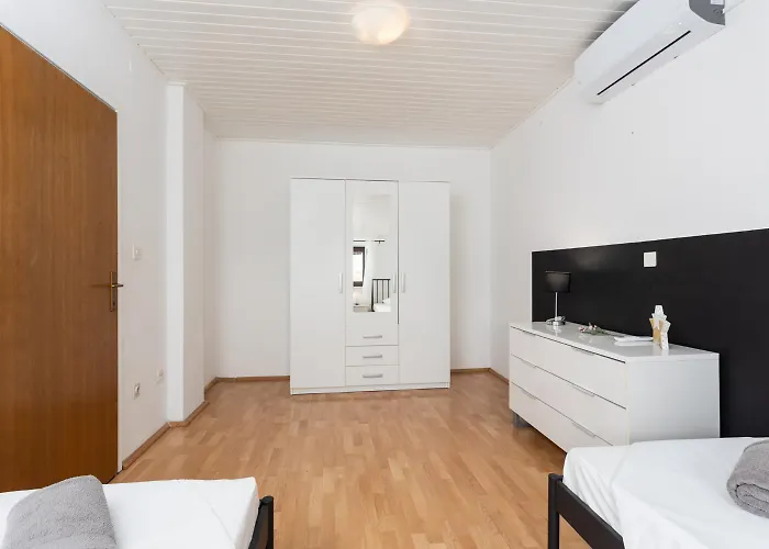 Βίλα Casa Toni Large Private Pool Wifi Valdebek